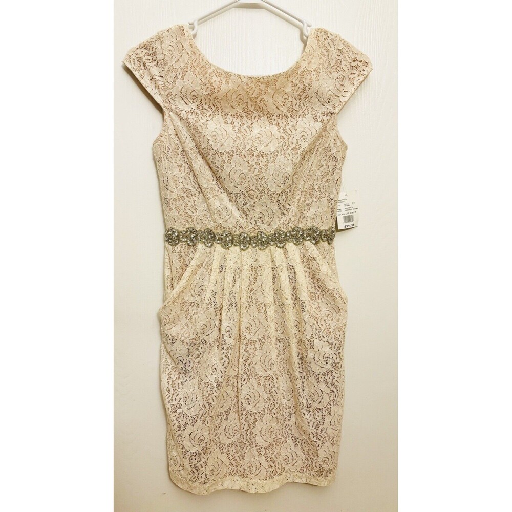 NWT David’s Bridal Short Cap Sleeve Mini Dress with Beaded Waist Size 2